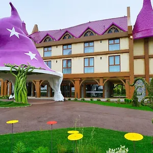 Gardaland Magic מלון קסטלנואובו דל גארדה