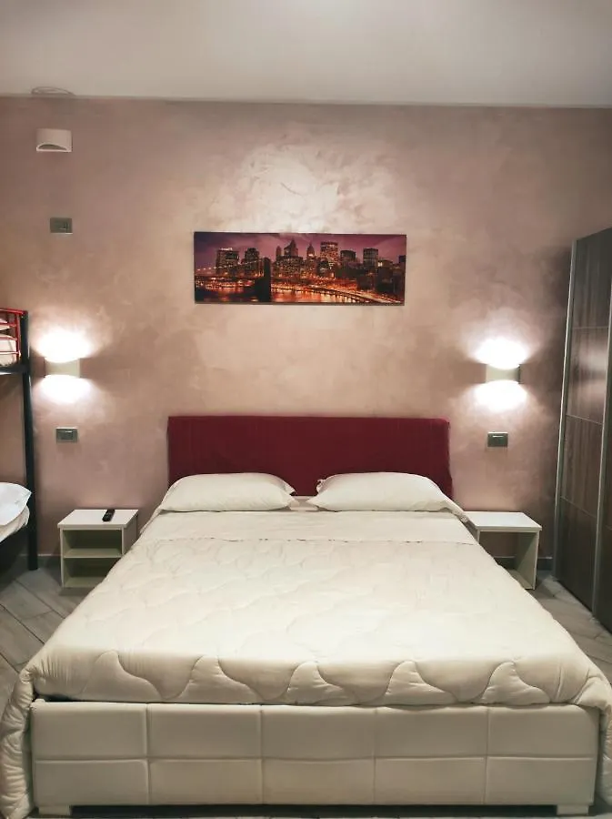 Villa Ormeni Cardano Al Campo Itálie