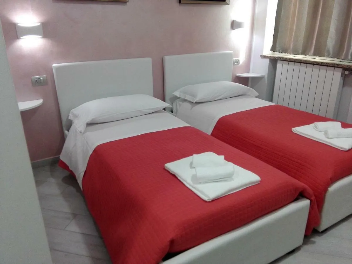 Villa Ormeni Cardano Al Campo Bed & Breakfast